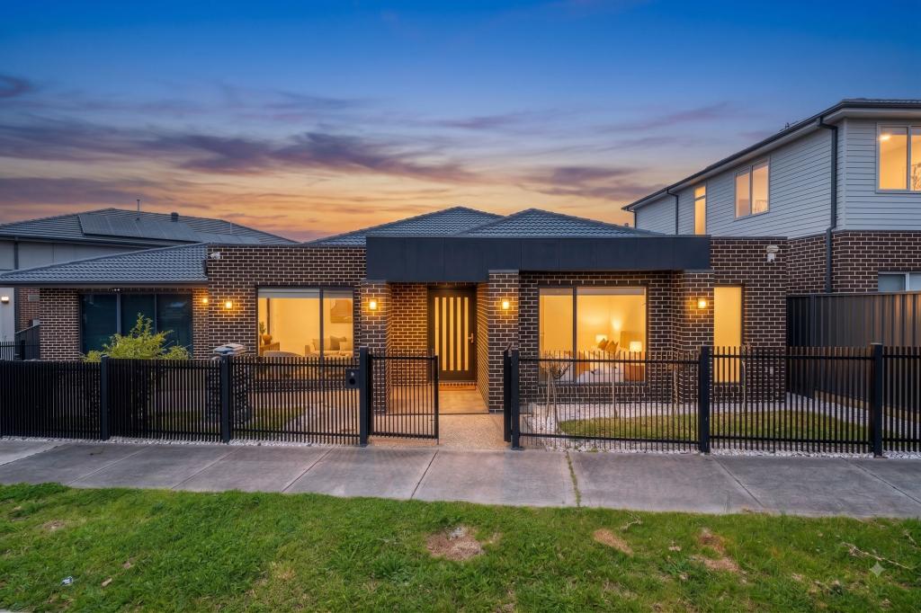 3 Lapilli Way, Craigieburn, VIC 3064