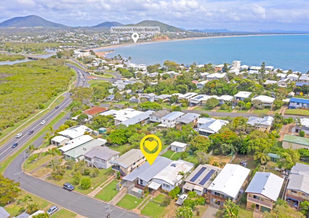 41 Poplar St, Cooee Bay, QLD 4703