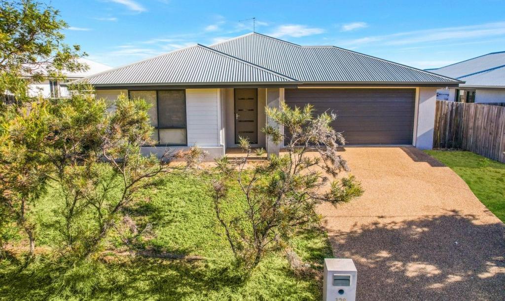 129 Springfield Dr, Norman Gardens, QLD 4701