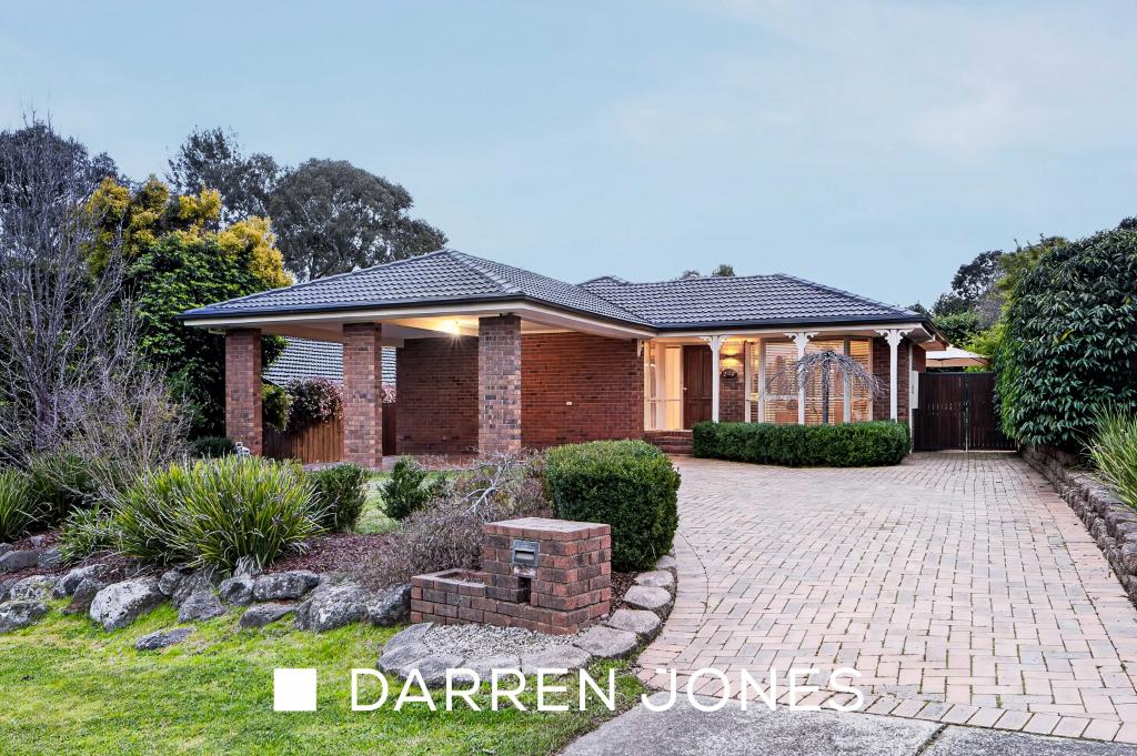 11 Patrick Cl, Greensborough, VIC 3088