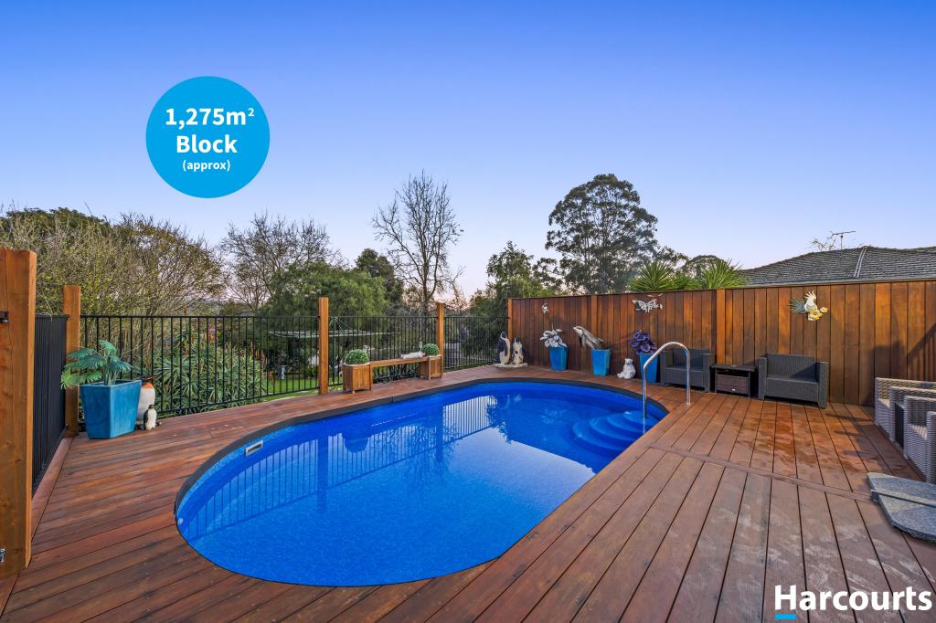 11 BLUCHER ST, FERNTREE GULLY, VIC 3156
