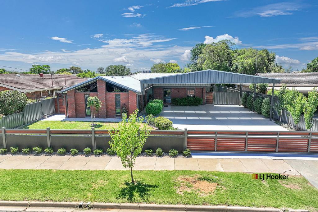 8 Rutley Cres, Echuca, VIC 3564