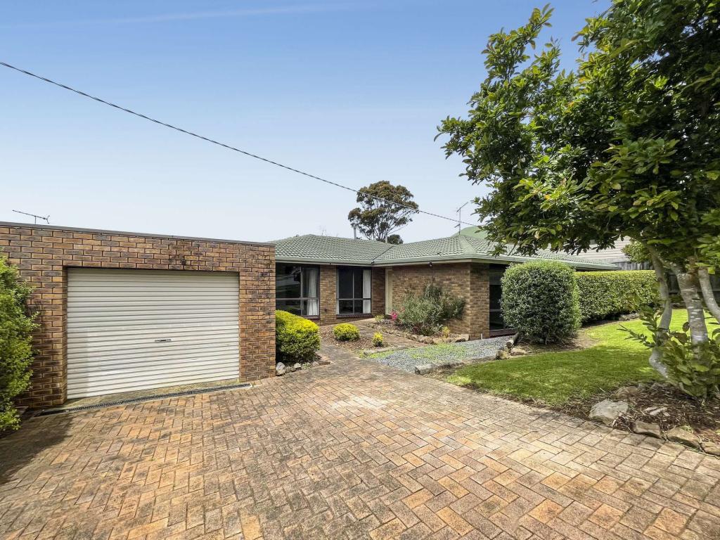 328 Normanby St, Warragul, VIC 3820