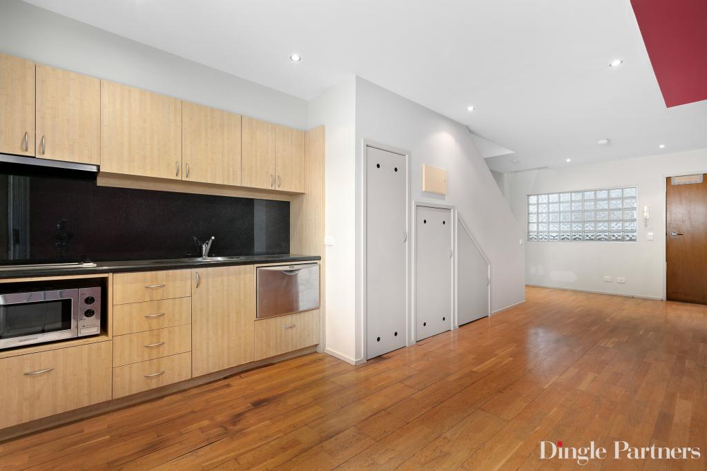 44/16-18 Bennetts Lane, Melbourne, VIC 3000