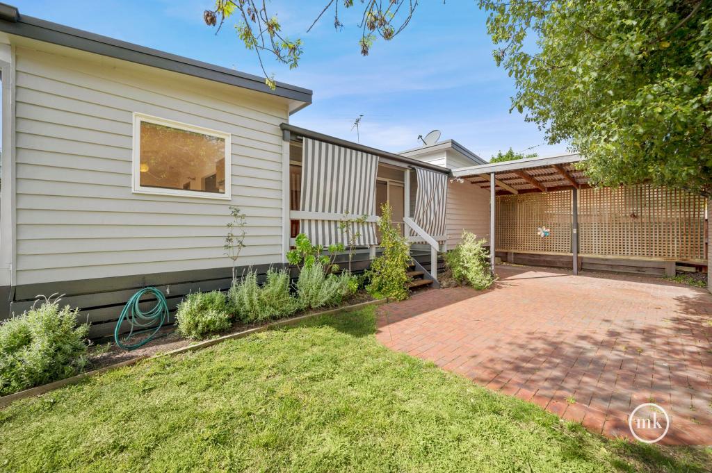 2/103 Bible St, Eltham, VIC 3095