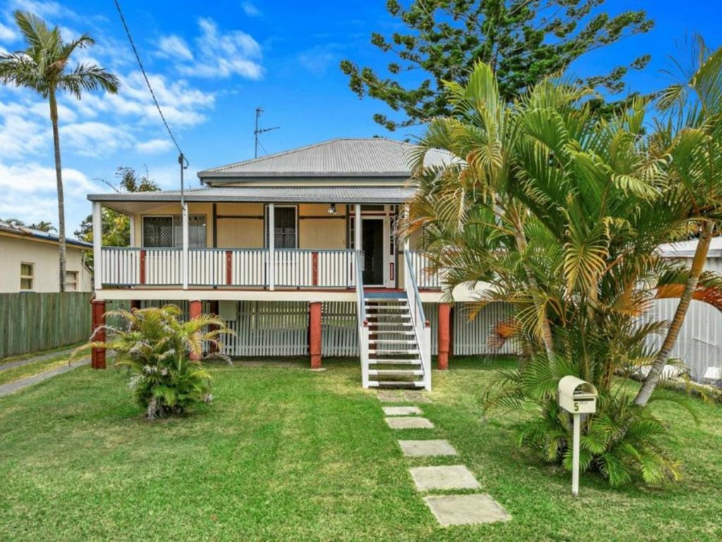 5 Eva St, Maryborough, QLD 4650