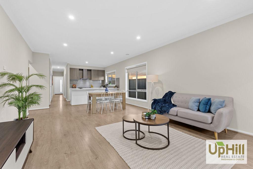 53 Karula Cct, Clyde, VIC 3978