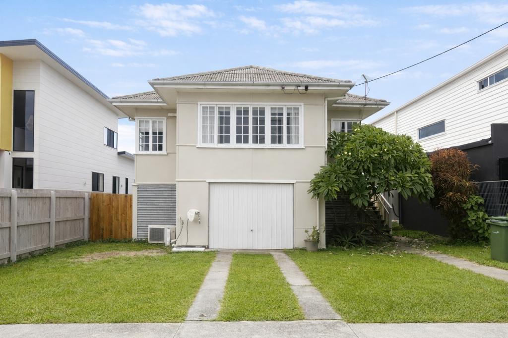 10 Murphy St, Scarborough, QLD 4020