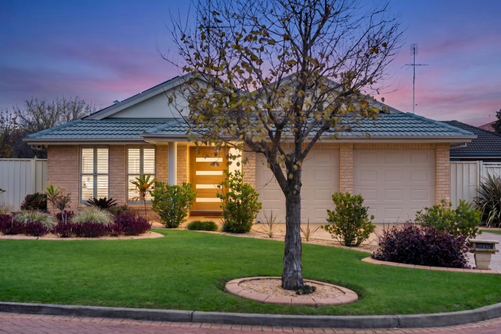 14 Halcyon Ct, Harrington Park, NSW 2567