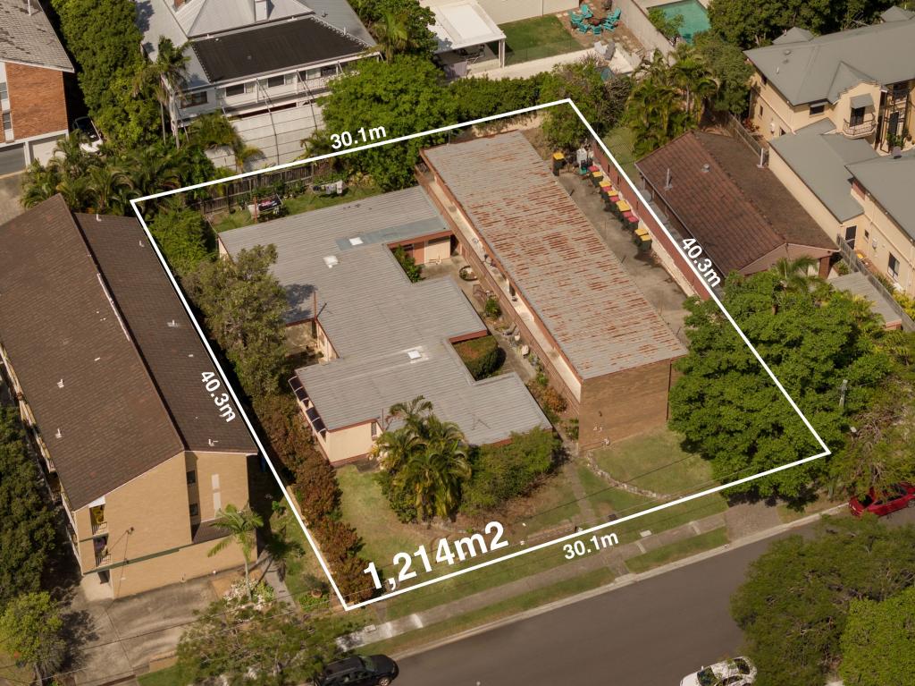 43 VIEW ST, WOOLOOWIN, QLD 4030