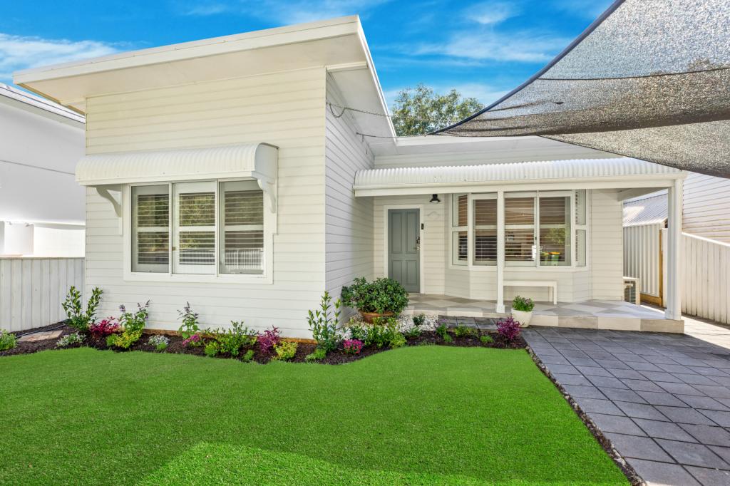 16 Edgecliff Rd, Umina Beach, NSW 2257