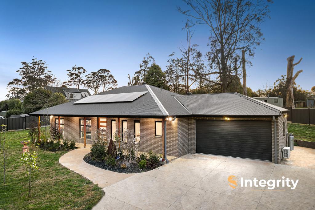 3 Reserve Rd, Kinglake, VIC 3763