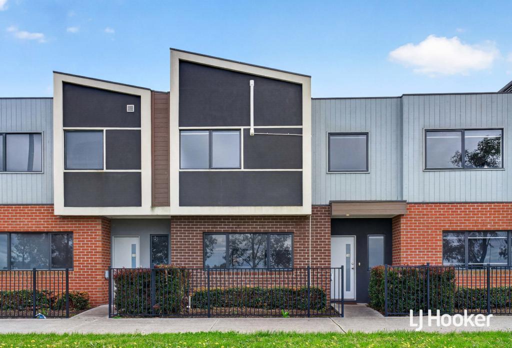 10/205 James Mirams Dr, Roxburgh Park, VIC 3064
