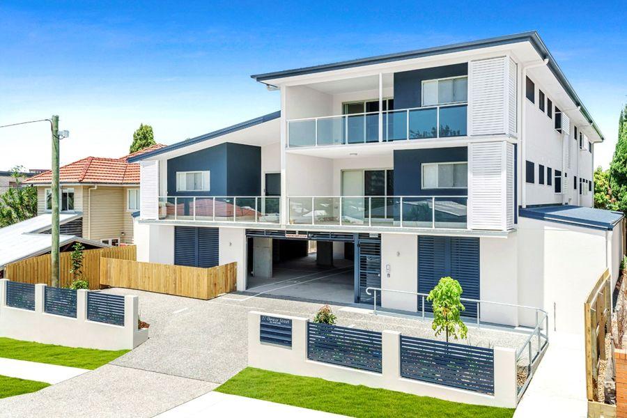 2/17 Dowar St, Coorparoo, QLD 4151