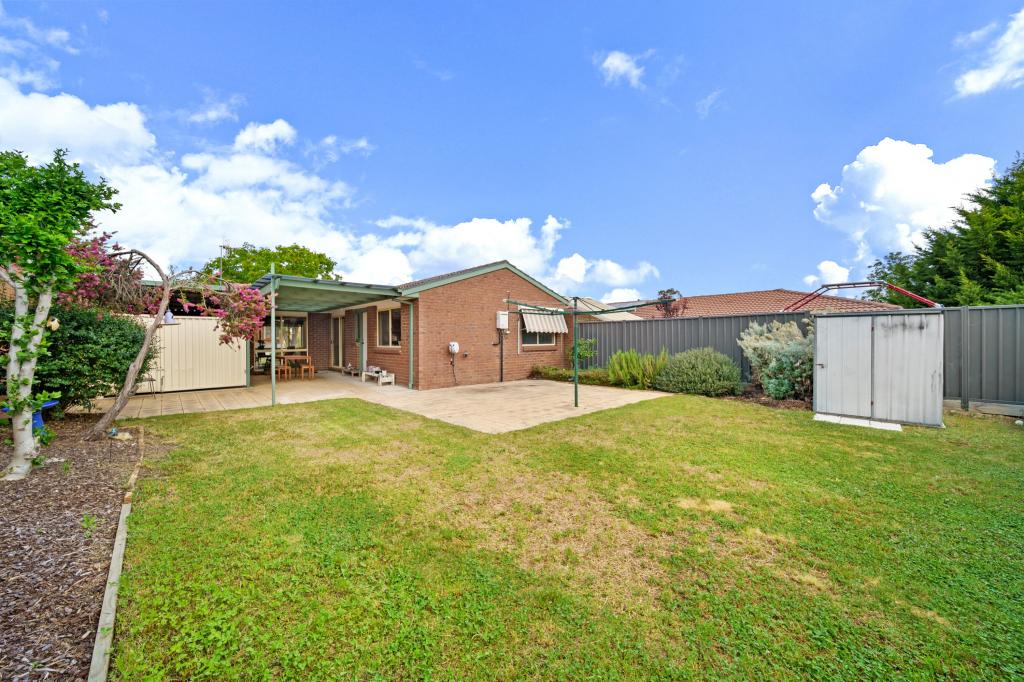 4 Samuels Cres, Ngunnawal, ACT 2913