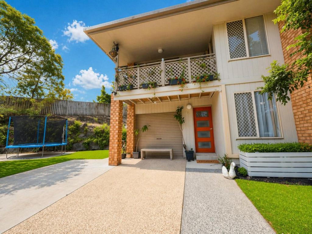 6-10 Bourton Rd, Merrimac, QLD 4226