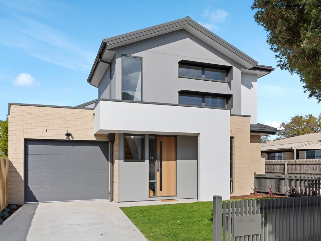 1&2/3 Burnett Ave, Braybrook, VIC 3019