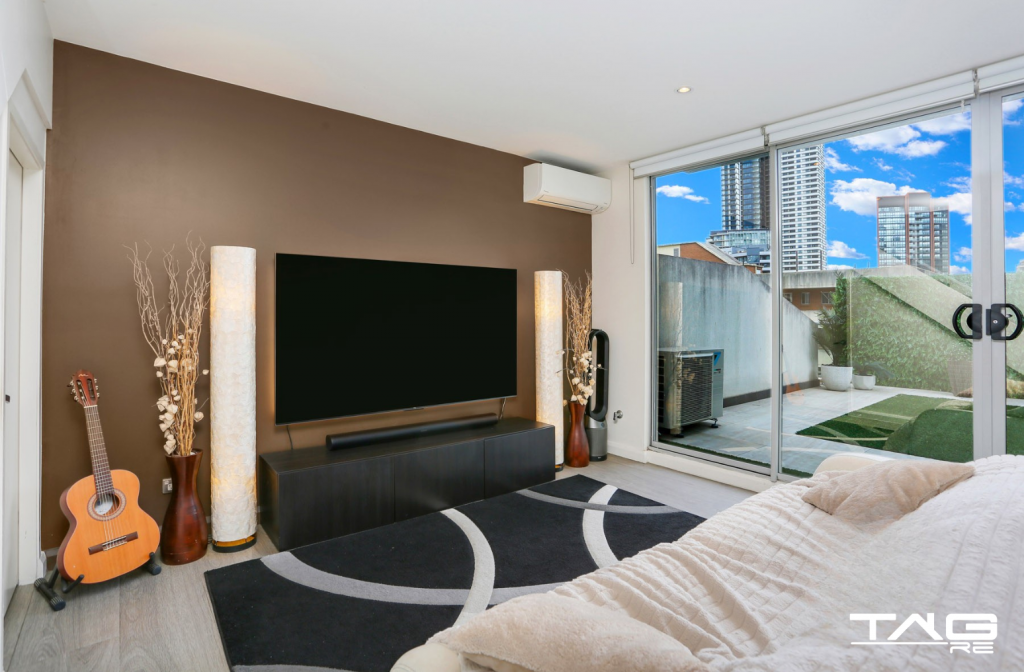 803/22 CHARLES ST, PARRAMATTA, NSW 2150