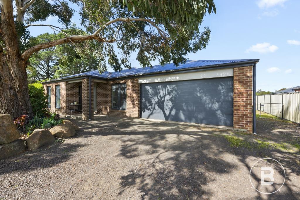 1 Davies St, Creswick, VIC 3363