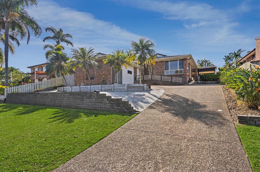 27 Jack Nicklaus Way, Parkwood, QLD 4214