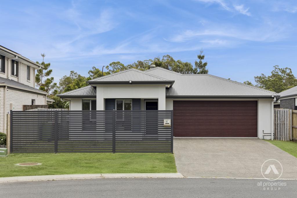 63 Macadamia Cct, Park Ridge, QLD 4125