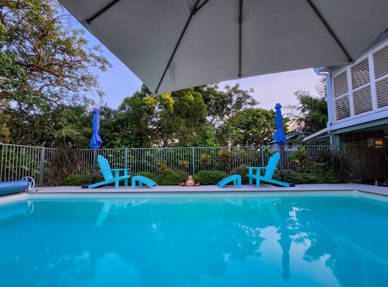 9 Henry St, West End, QLD 4810