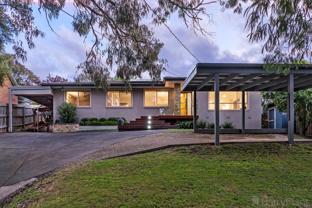 17 Waters Ave, Upper Ferntree Gully, VIC 3156