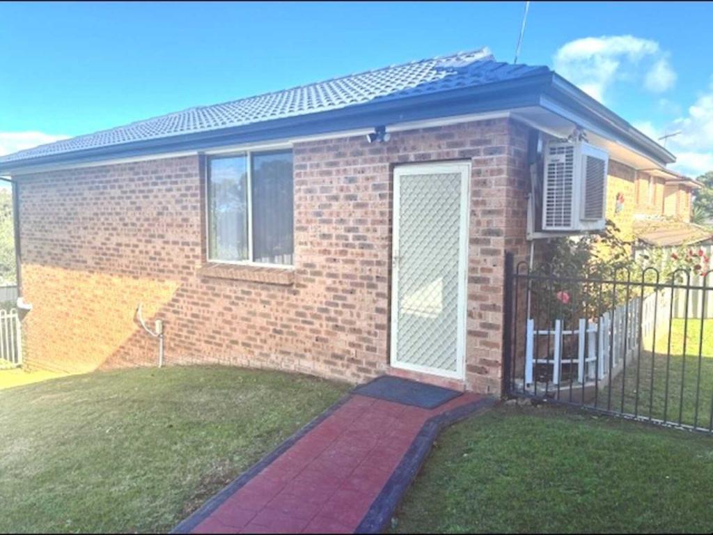 20a Pavo Cl, Hinchinbrook, NSW 2168
