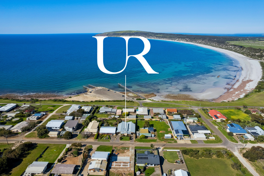 30 HAWTHORN AVE, EMU BAY, SA 5223