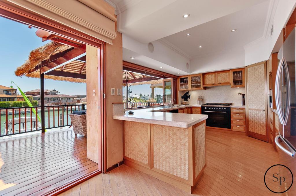 40 Santavea Mews, Halls Head, WA 6210