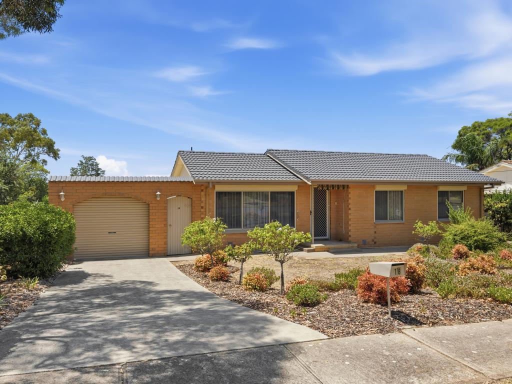 18 James St, Morphett Vale, SA 5162