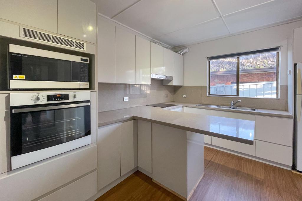 1/88 BRIDGE ST, CONISTON, NSW 2500