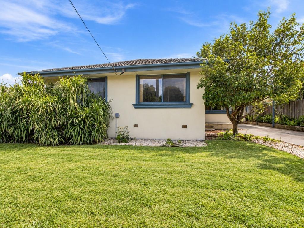 16 FERNLEA ST, TRARALGON, VIC 3844