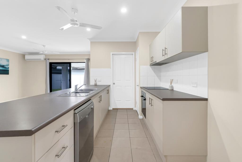 7 Forest Glen Rd, Mossman, QLD 4873
