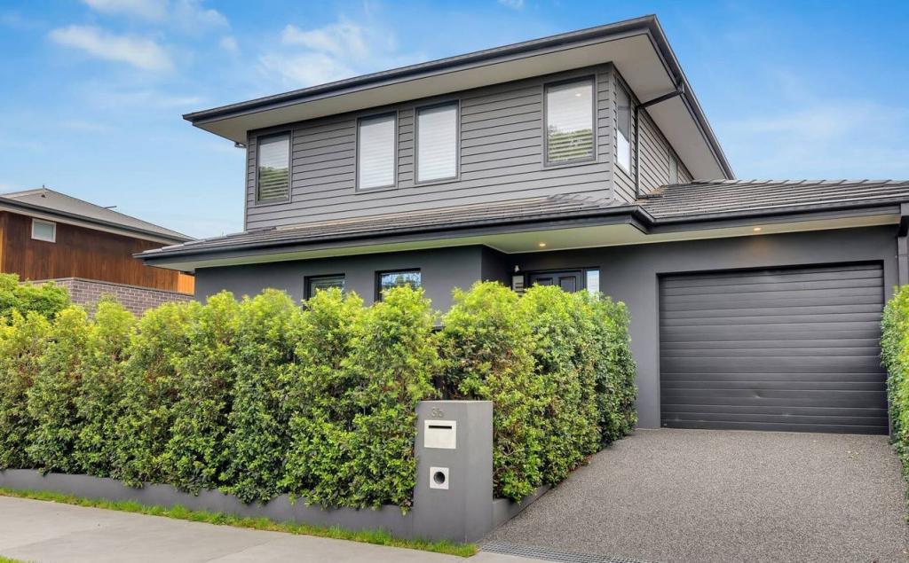 3B STEWART AVE, PARKDALE, VIC 3195