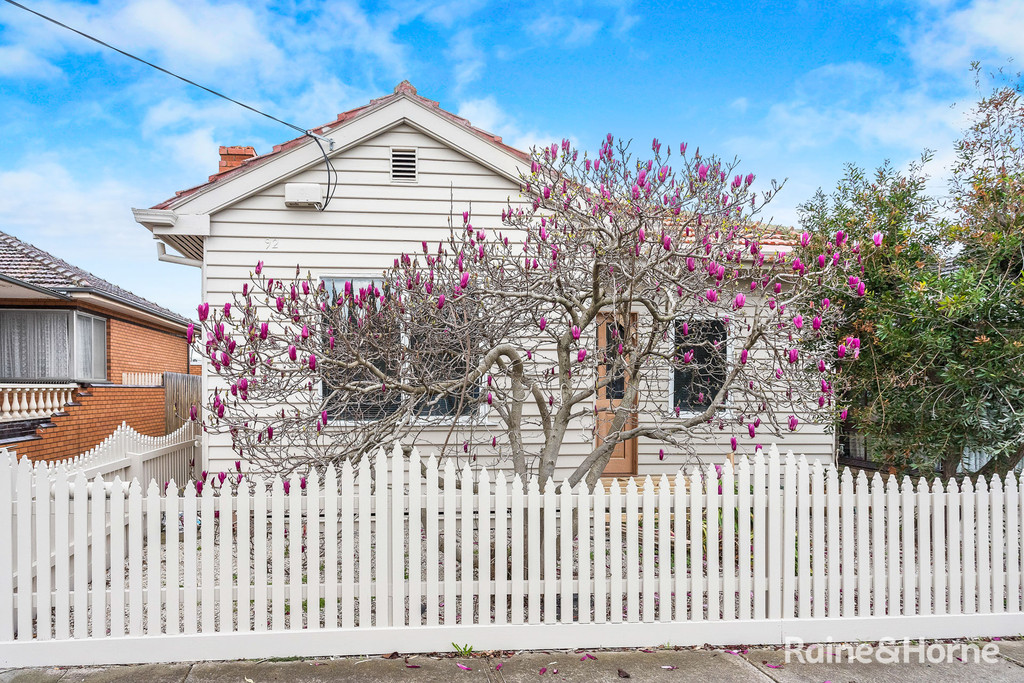 92 Wilkins St, Newport, VIC 3015