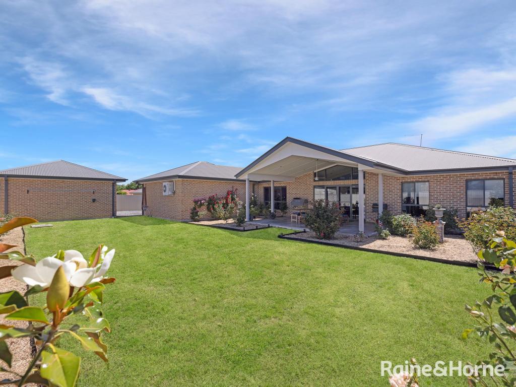 11 Willott Cl, Eglinton, NSW 2795