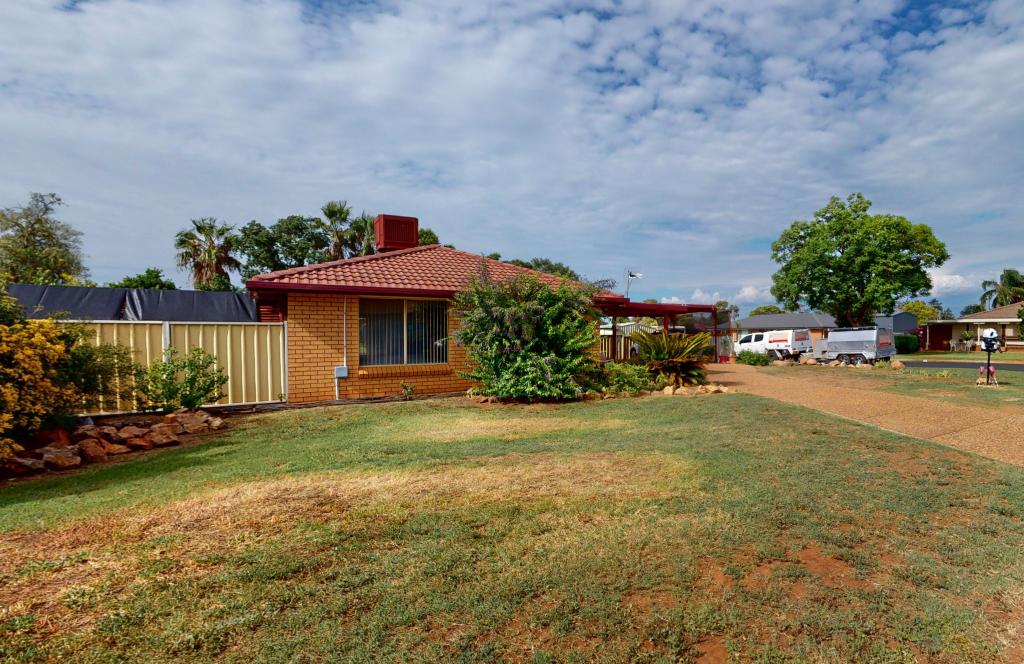 7 Flinders Cl, Dubbo, NSW 2830