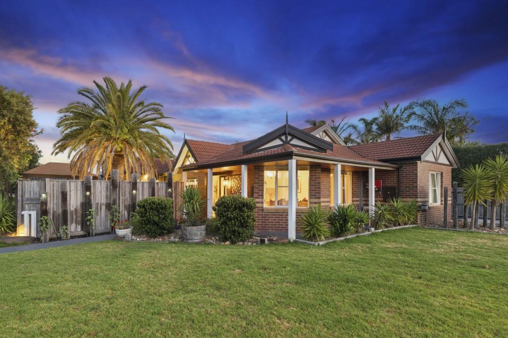 11 Leonina Ct, Somerville, VIC 3912