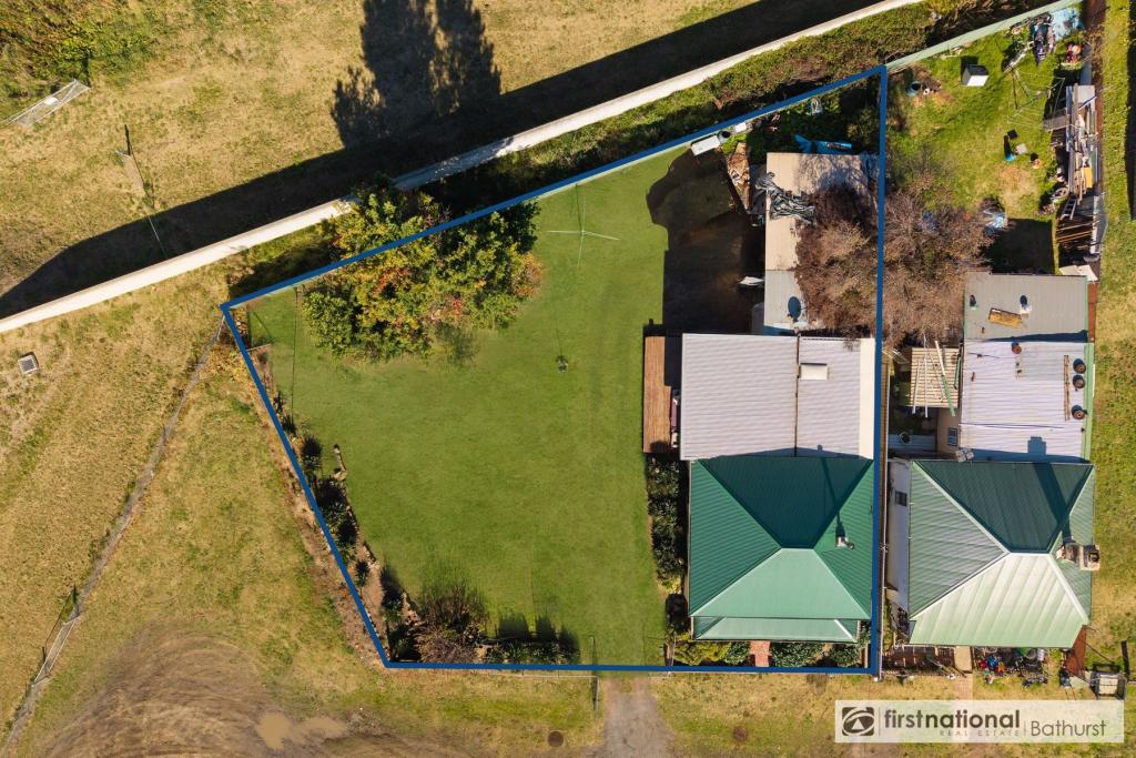 26 Carlingford St, Bathurst, NSW 2795
