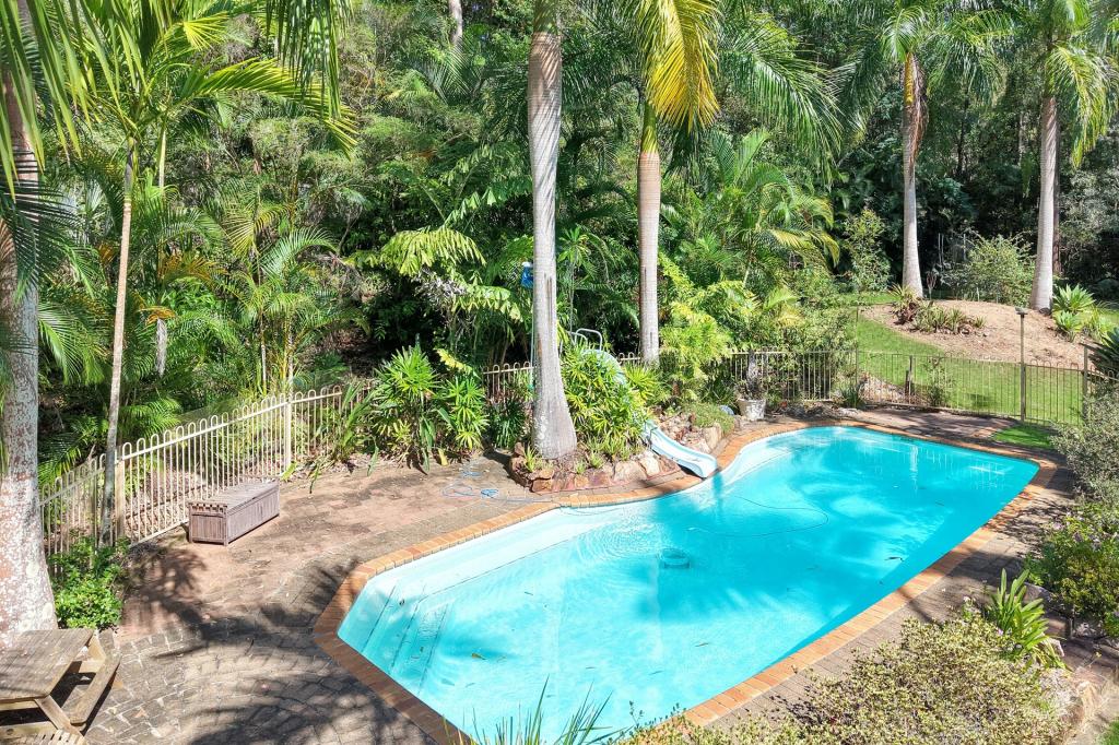 44 CASHMERE LANE, CASHMERE, QLD 4500