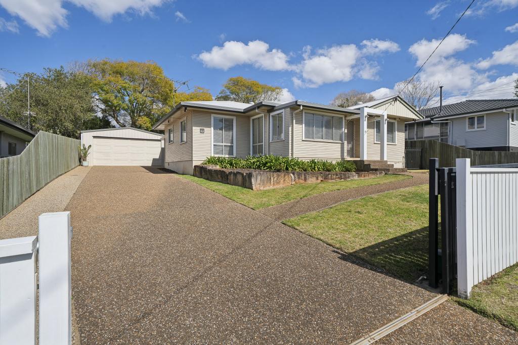 20 Cossart St, Centenary Heights, QLD 4350