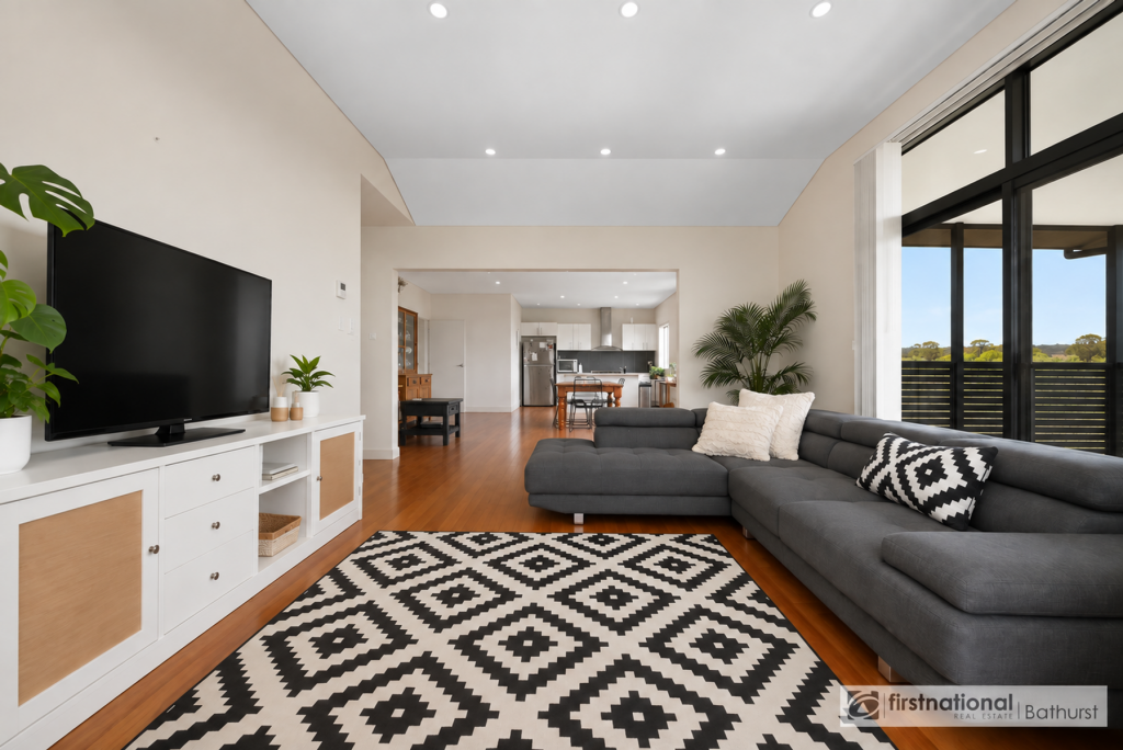 3 Adams St, Windradyne, NSW 2795