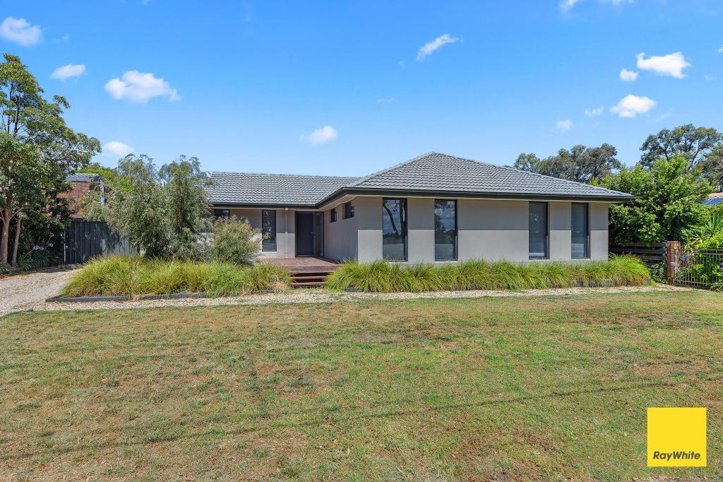 96 Harley St, Strathdale, VIC 3550