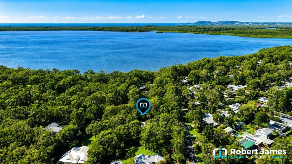 14 Lakeway Dr, Cooroibah, QLD 4565