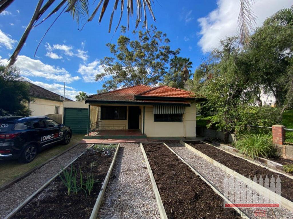 33 Hamilton St, Bayswater, WA 6053