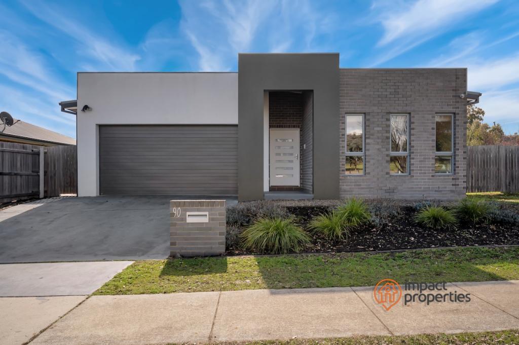 90 Essie Coffey St, Bonner, ACT 2914