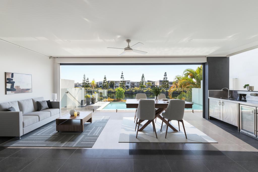 18 Mackenzie Dr, Maroochydore, QLD 4558