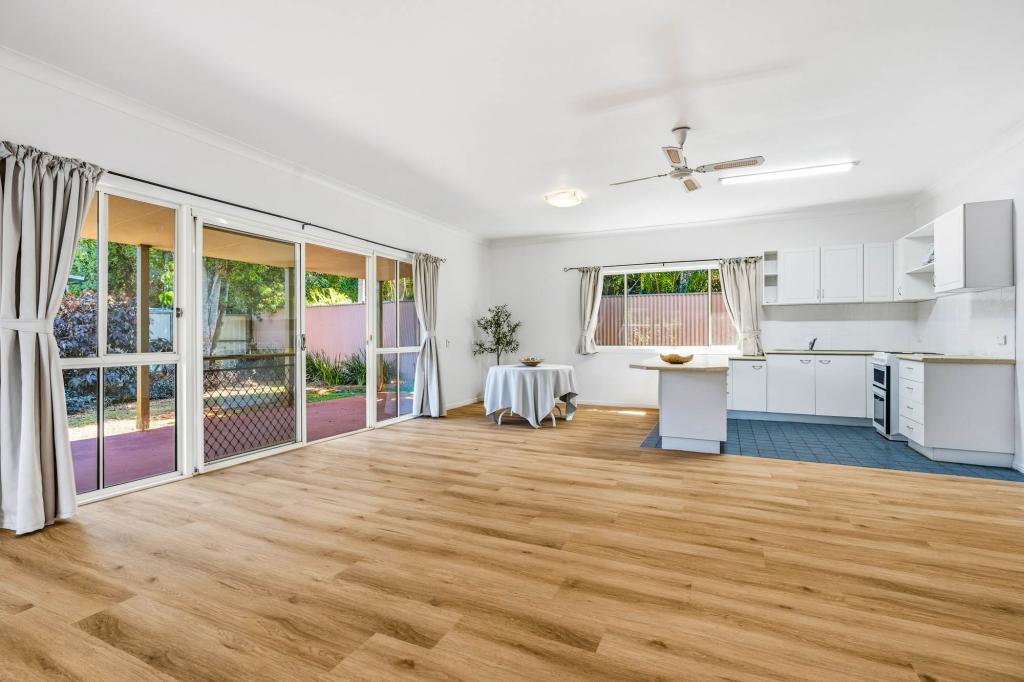 38 Noyes Pde, Karragarra Island, QLD 4184
