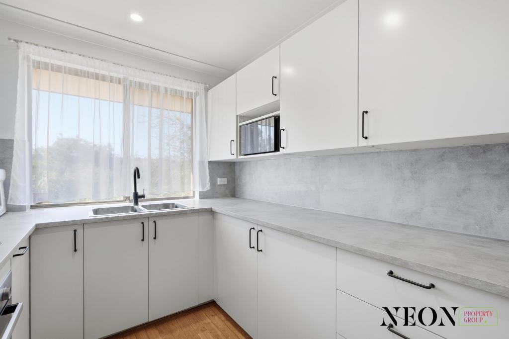 12/5 Kitchener Rd, Melville, WA 6156